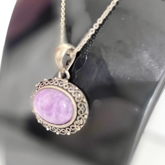Purple Charoite stone pendant necklace - Picture 2 of 6